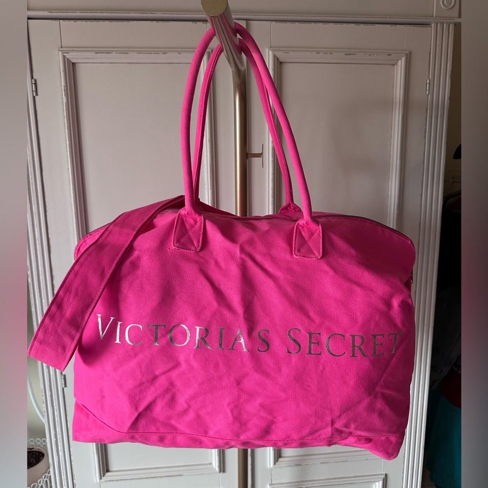 Victoria's Secret Bright Pink Weekend Travel Bag